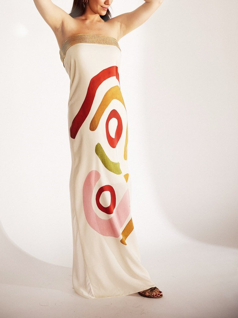 Chic Spotted-Print Midi Dress with Unique Design