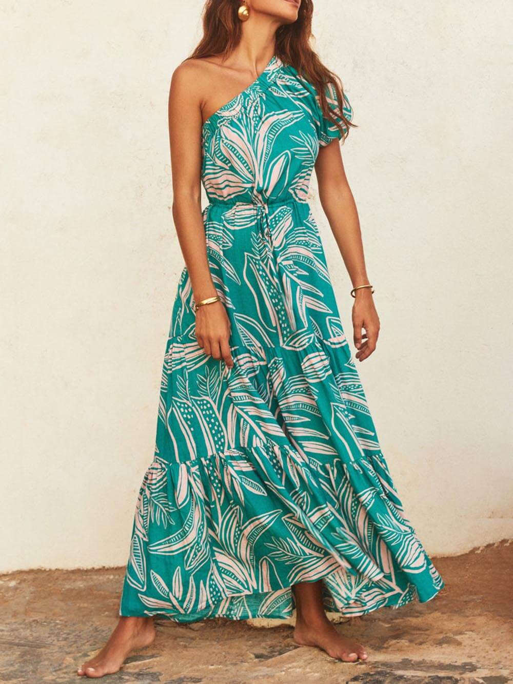 Off-Shoulder Palm Leaf Print Floral Dress – Holiday-Ready Summer Style