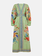 Delicate Floral V-Neck Midi Dress with a Single-Breasted Button Front