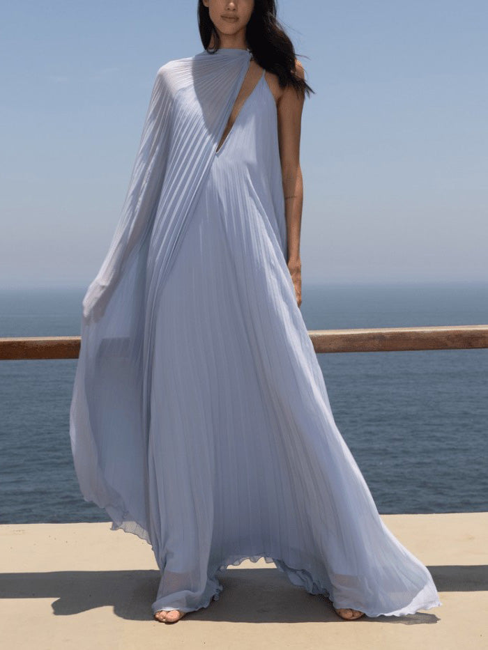 Glamorous V-Neck Pleated Maxi Dress with a Flowing Silhouette