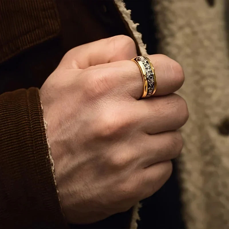 Hawthorne Monarch Ring - Regal Craftsmanship