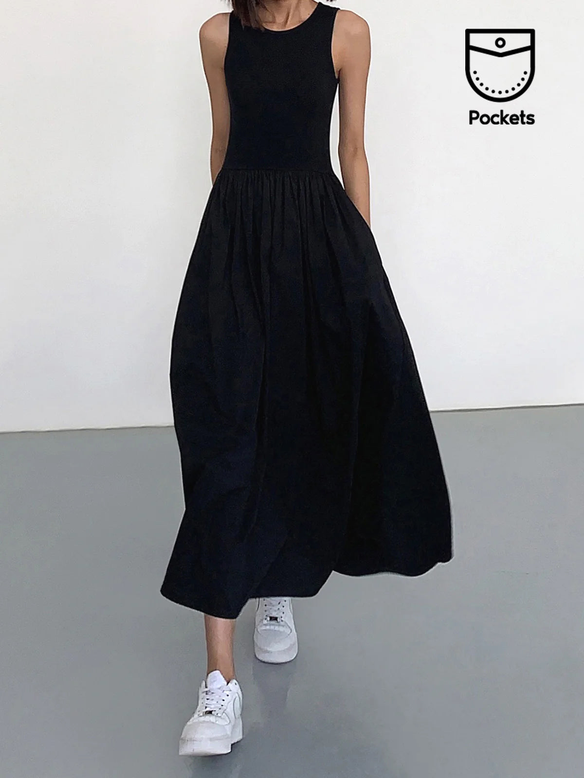 Casual Crew-Neck Maxi Dress