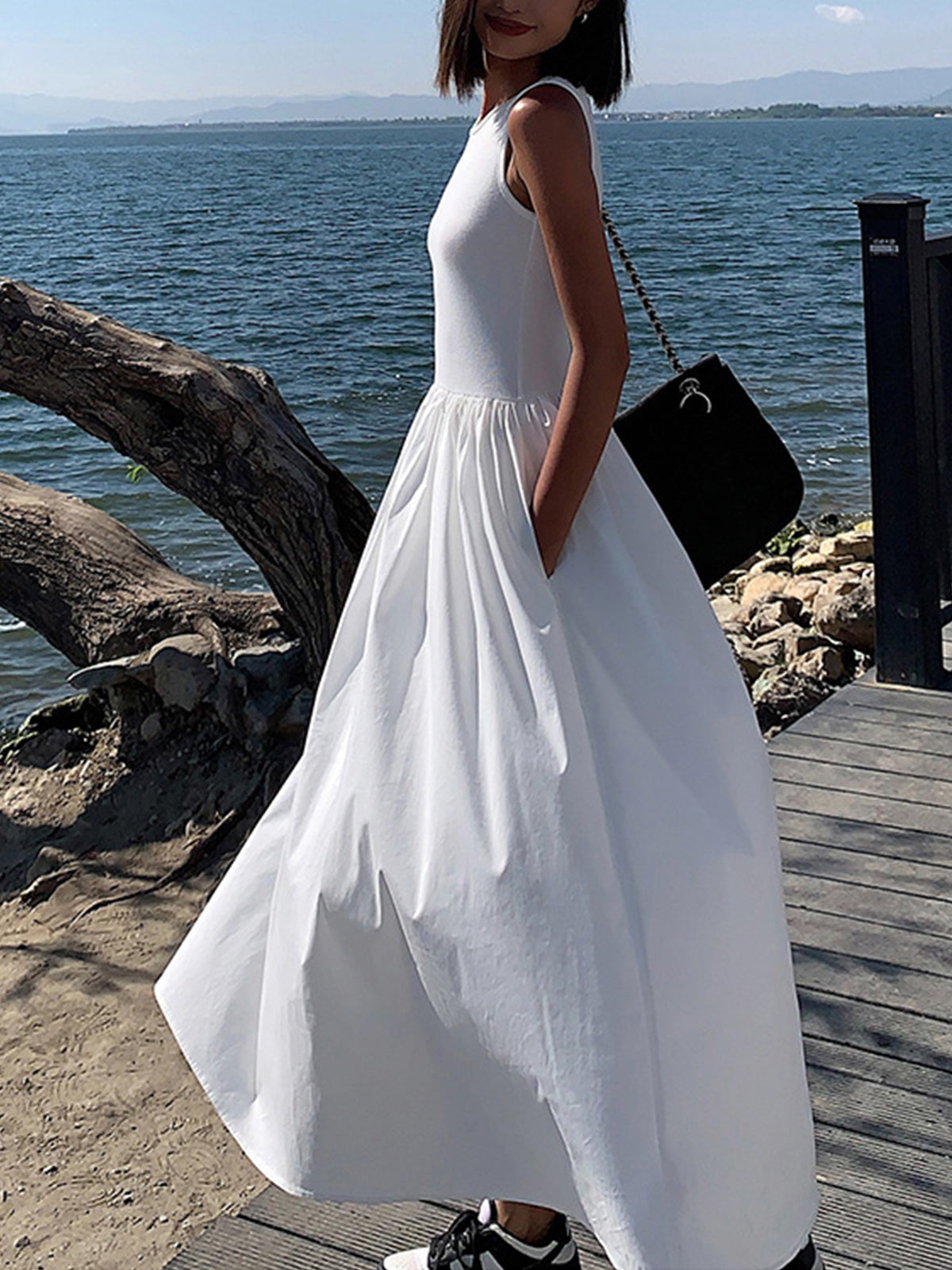 Casual Crew-Neck Maxi Dress