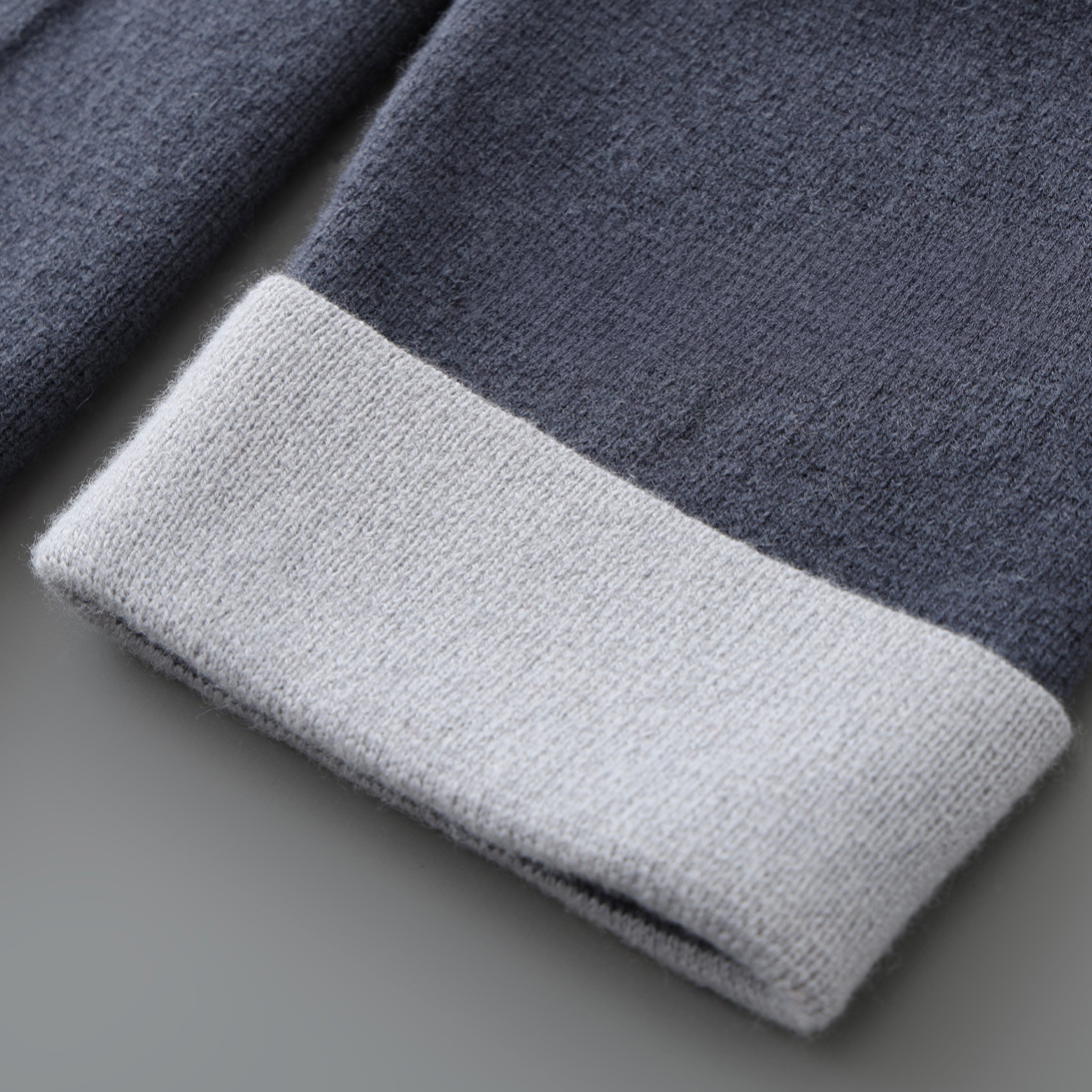 Hadley Cashmere Cardigan - Luxuriously Soft, Timeless Knitwear