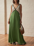 V-Neck Color-Block Chic Dress with Contrasting Panels