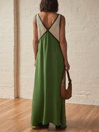 V-Neck Color-Block Chic Dress with Contrasting Panels