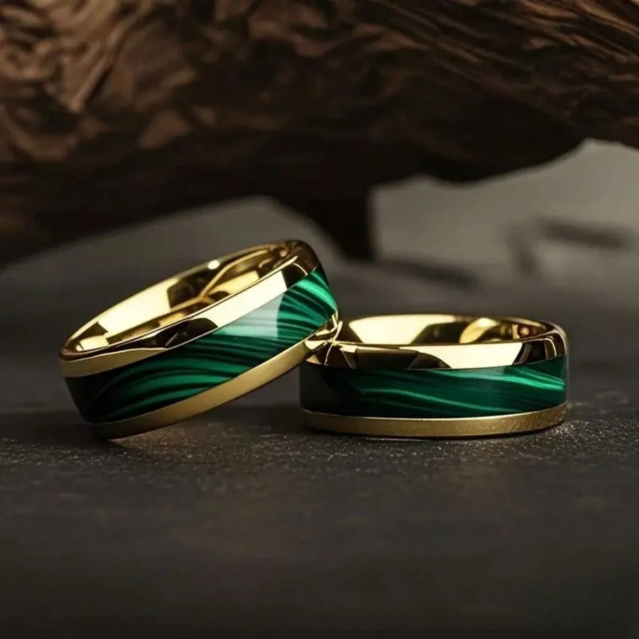 Hawthorne Monarch Ring - Regal Craftsmanship