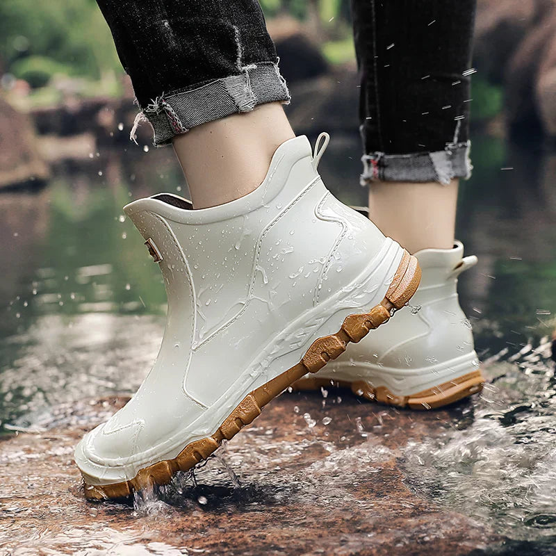 BROOKS Waterproof All-Terrain Boots