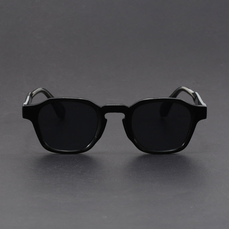 Sloane Retro Shades - Timeless Vintage Sunglasses