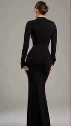 Noire｜Luxurious Turtleneck Maxi Dress