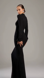 Noire｜Luxurious Turtleneck Maxi Dress
