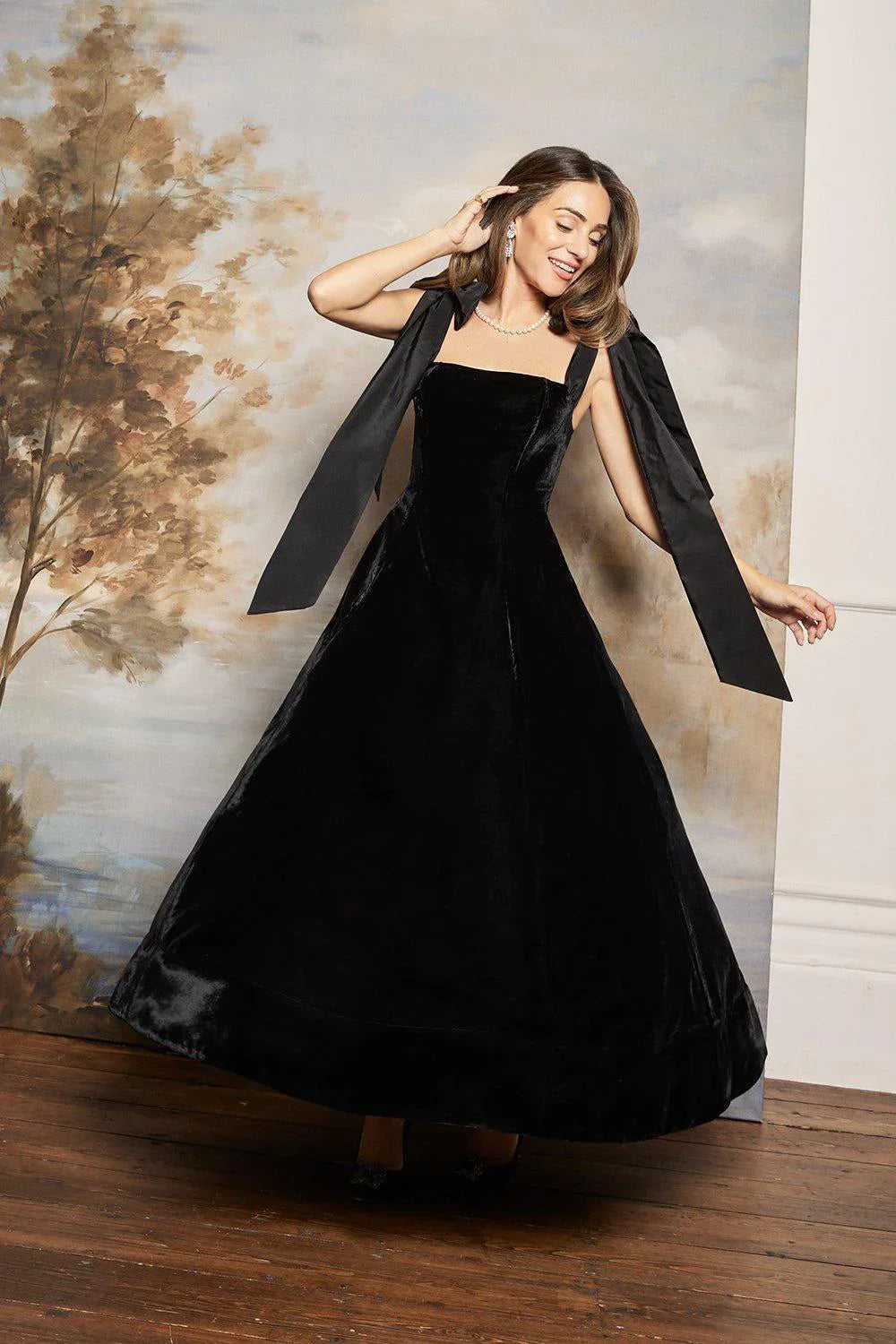 Lux Velvet Strapless Bow Midi Dress - Elegant Eveningwear