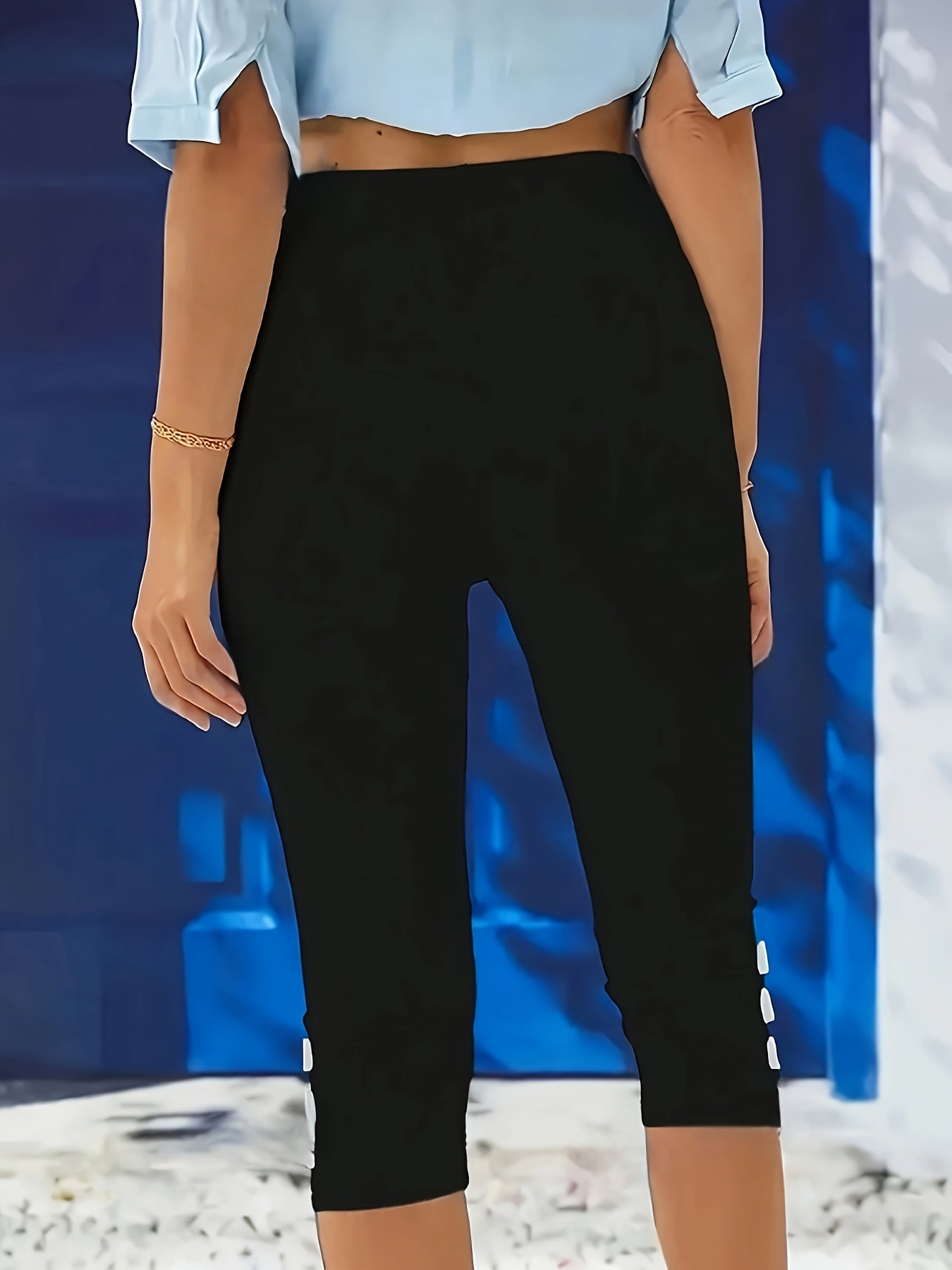 Clara Polished Stretch Capri Pants