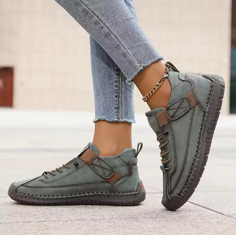 Elira Comfort Sneakers