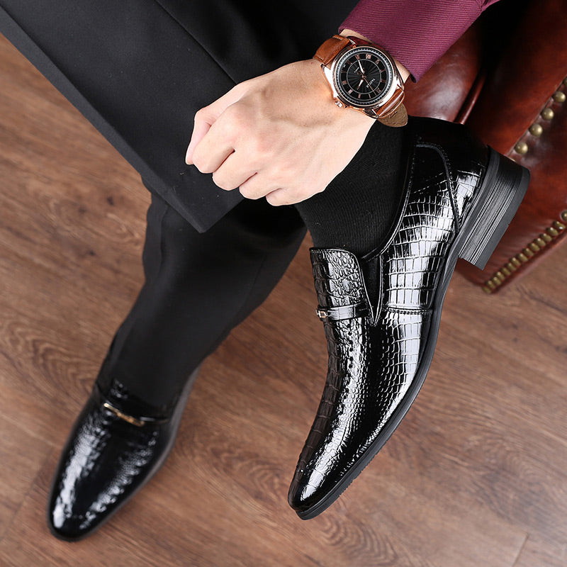 Sterling Croc Shoes: Sleek, Comfortable Footwear for Everyday Wear